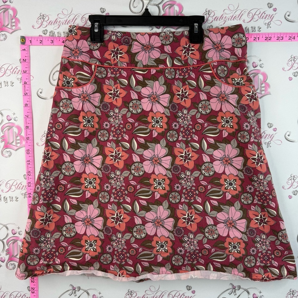 Atmosphere skirt flowy flowers Floral A-Line Skirt in Pink, Brown & Green